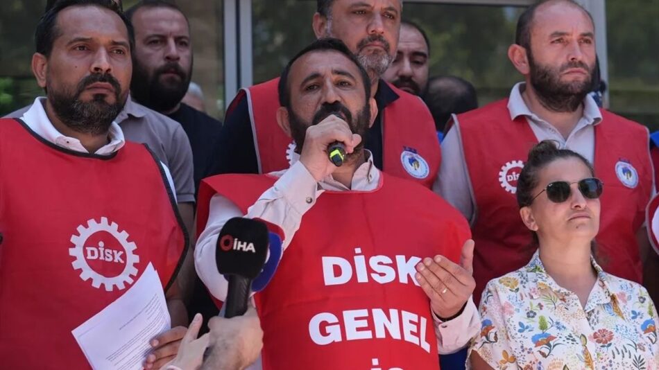 KARŞILIKLI RESTLEŞME SÜRÜYOR